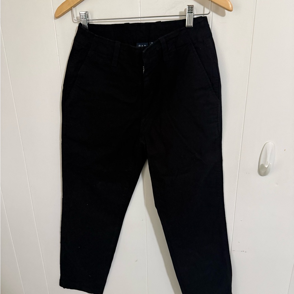 GAP Women's Black Ankle Pants